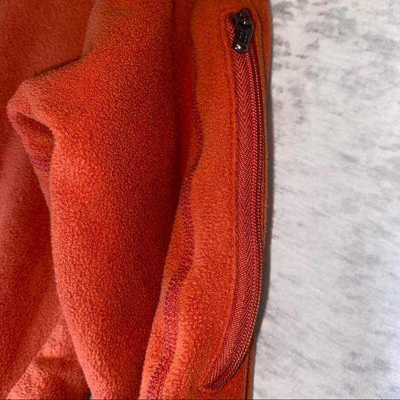 Patagonia Womens Orange Fleece with Side zipper pockets Full Zip Jacket Size S - Picture 5 of 8